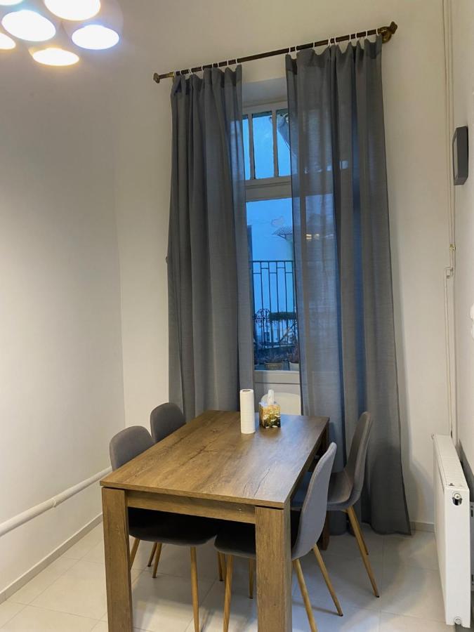 Allomas Apartman Budapest Eksteriør billede