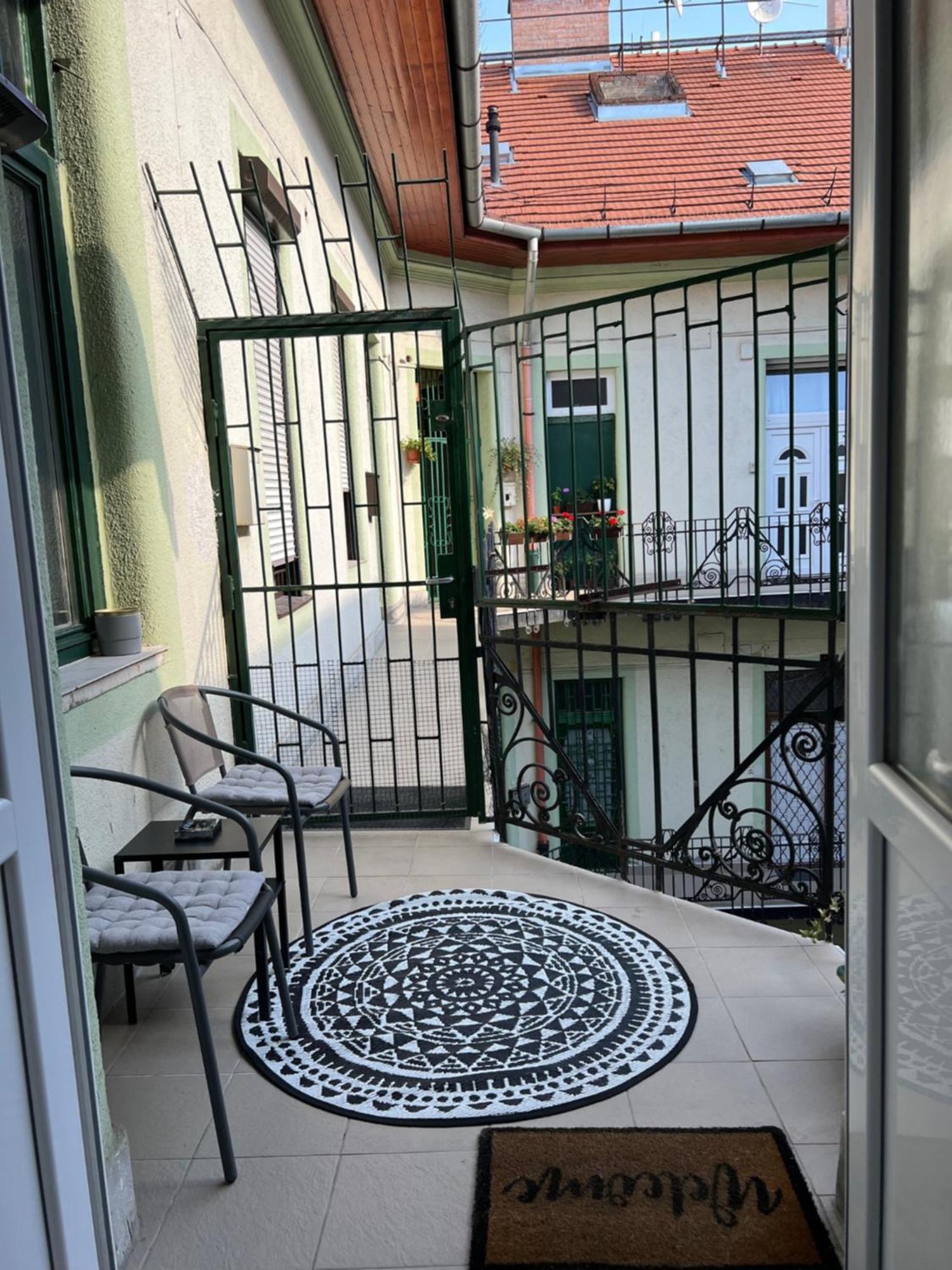 Allomas Apartman Budapest Eksteriør billede